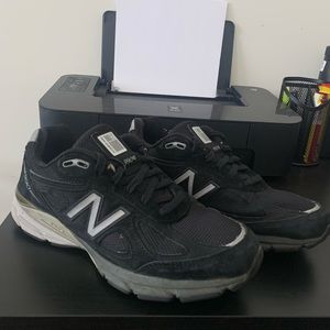 New Balance 990v4 sz 8 Mens Black 3M USA